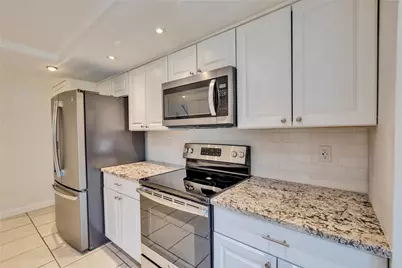 1701 Coronado Hills Drive #B, Austin, TX 78752 - Photo 6