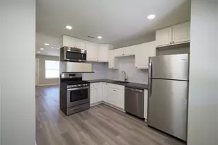 4711 Bull Creek Rd, Austin, TX 78731 - Photo 2