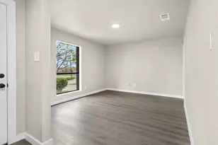 502 Pin Tail Ln, Taylor, TX 76574 - Photo 8