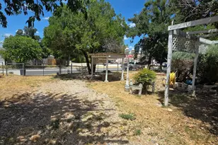 505 1/2 S Main Street S, Lampasas, TX 76550 - Photo 8
