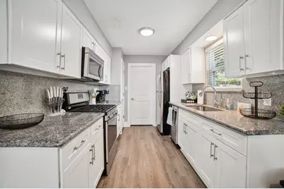 13213 Bourbon Street, Austin, TX 78727 - Photo 8