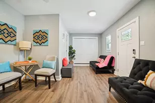 13213 Bourbon St, Austin, TX 78727 - Photo 4