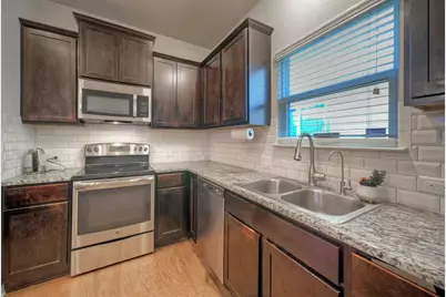 18312 Mammoth Cave Boulevard, Pflugerville, TX 78660 - Photo 6