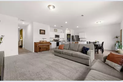 212 Wonderful Life Way, Jarrell, TX 76537 - Photo 8