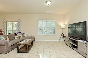 516 E Slaughter Ln, Austin, TX 78744 - Photo 8