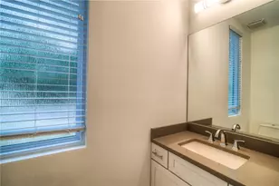 3111 Walling Dr, Austin, TX 78705 - Photo 12
