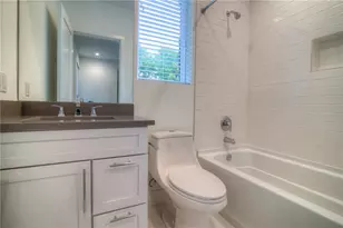 3111 Walling Dr, Austin, TX 78705 - Photo 14