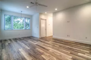 3111 Walling Dr, Austin, TX 78705 - Photo 4