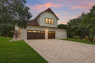 104 Kendall Rd, Spicewood, TX 78669 - Photo 2