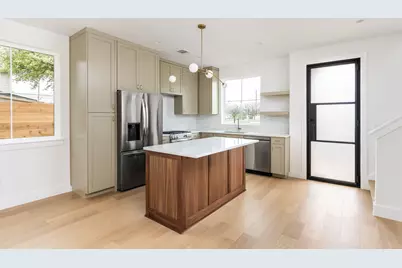 408 Linden #B, Austin, TX 78702 - Photo 8