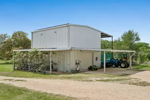 534 Old McDade Rd, Elgin, TX 78621 - Photo 2