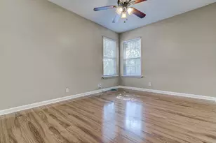 1410 Kamar Dr, Austin, TX 78757 - Photo 8