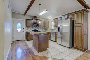 1410 Kamar Dr, Austin, TX 78757 - Photo 6