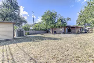 1410 Kamar Dr, Austin, TX 78757 - Photo 20