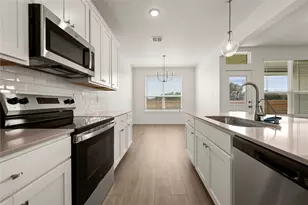 564 Gus Loop, Georgetown, TX 78626 - Photo 6