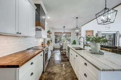 20008 Victoria Chase Road, Lago Vista, TX 78645 - Photo 14