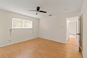 11505 Catalonia Dr, Austin, TX 78759 - Photo 16