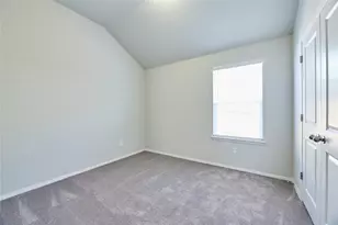 303 Trailside Ln, Bastrop, TX 78602 - Photo 18