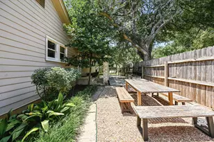 1411 Northwood Rd, Austin, TX 78703 - Photo 8
