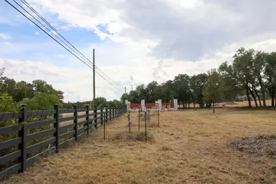 18001 Fm 150 W, Driftwood, TX 78619 - Photo 22