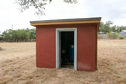18001 Fm 150 W, Driftwood, TX 78619 - Photo 34