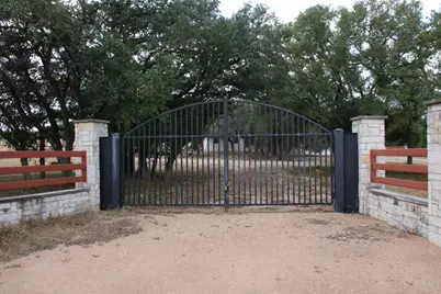 18001 Fm 150 W, Driftwood, TX 78619 - Photo 2