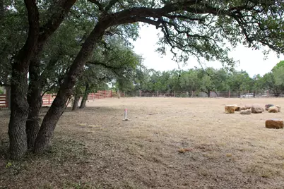 18001 Fm 150 W, Driftwood, TX 78619 - Photo 26