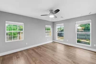 1137 Nickols Avenue, Austin, TX 78721 - Photo 12