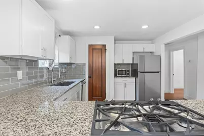 1137 Nickols Avenue, Austin, TX 78721 - Photo 10