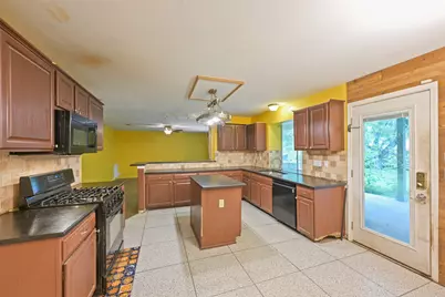 1218 Mattapan Drive, Pflugerville, TX 78660 - Photo 8