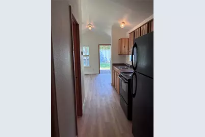 203 Matthew Cove Cove #B, Bastrop, TX 78602 - Photo 6