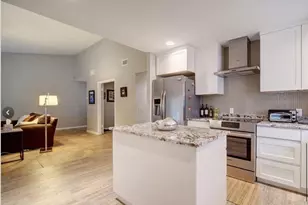 9518 Topridge Dr, Austin, TX 78750 - Photo 14