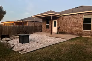 541 Moonwalker Trail, Buda, TX 78610 - Photo 24