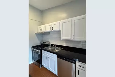 608 W 51st Street #104, Austin, TX 78751 - Photo 2