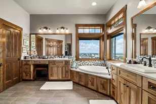 115 Trophy Oak Pt, Fredericksburg, TX 78624 - Photo 20