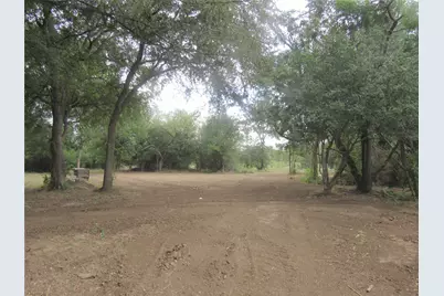 353 Littig Road, Elgin, TX 78621 - Photo 32