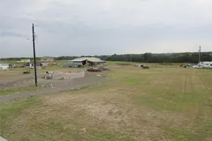 353 Littig Rd, Elgin, TX 78621 - Photo 28