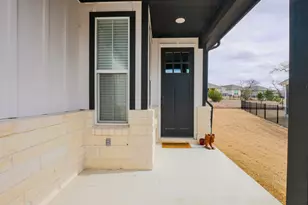 103 Kitty Hawk Rd, Georgetown, TX 78633 - Photo 4