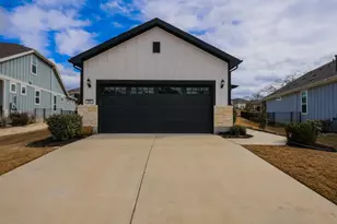 103 Kitty Hawk Rd, Georgetown, TX 78633 - Photo 2