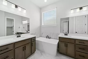 1210 Silver Fls Dr, Georgetown, TX 78626 - Photo 12