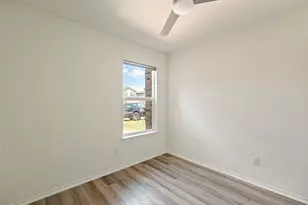 13505 Virtue St, Manor, TX 78653 - Photo 8