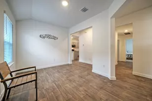 305 Elm Crk Dr, Hutto, TX 78634 - Photo 6