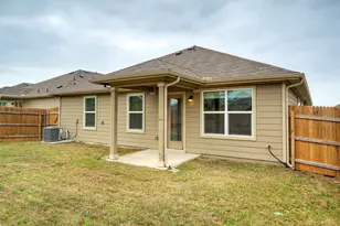 305 Elm Crk Dr, Hutto, TX 78634 - Photo 28