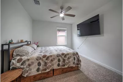 305 Elm Creek Drive, Hutto, TX 78634 - Photo 22
