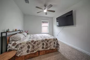 305 Elm Crk Dr, Hutto, TX 78634 - Photo 22