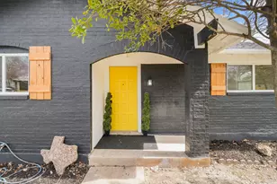 8401 Staunton Dr, Austin, TX 78758 - Photo 2