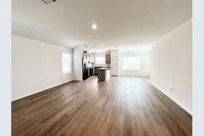 157 Perfect World Loop, Jarrell, TX 76537 - Photo 14