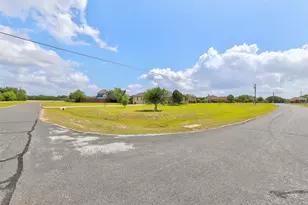 201 Christine Ln, Liberty Hill, TX 78642 - Photo 40