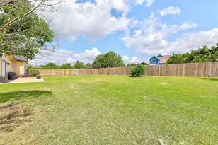 201 Christine Ln, Liberty Hill, TX 78642 - Photo 38