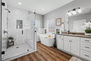 201 Christine Ln, Liberty Hill, TX 78642 - Photo 6